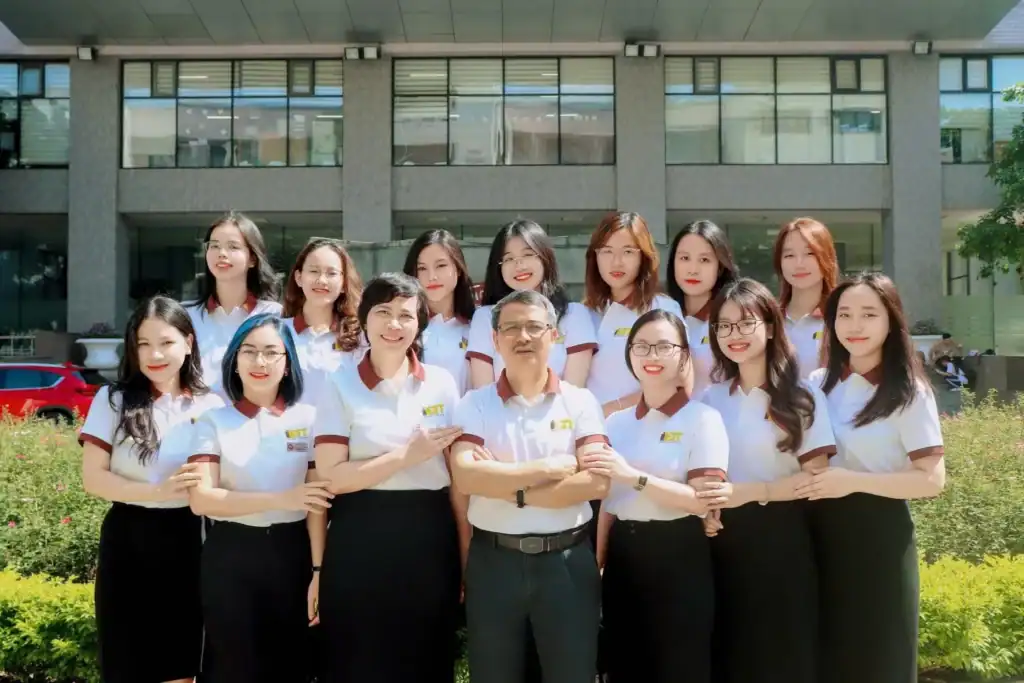 iEIT tuyển dụng tháng 07/2023