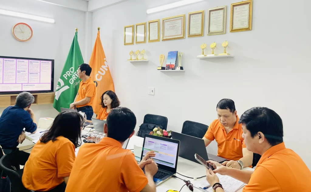 THỰC HÀNH XÂY DỰNG CHIẾN LƯỢC TẠI CÔNG TY TNHH DƯỢC PHẨM PRO CUỘC SỐNG XANH (PGL)🌟