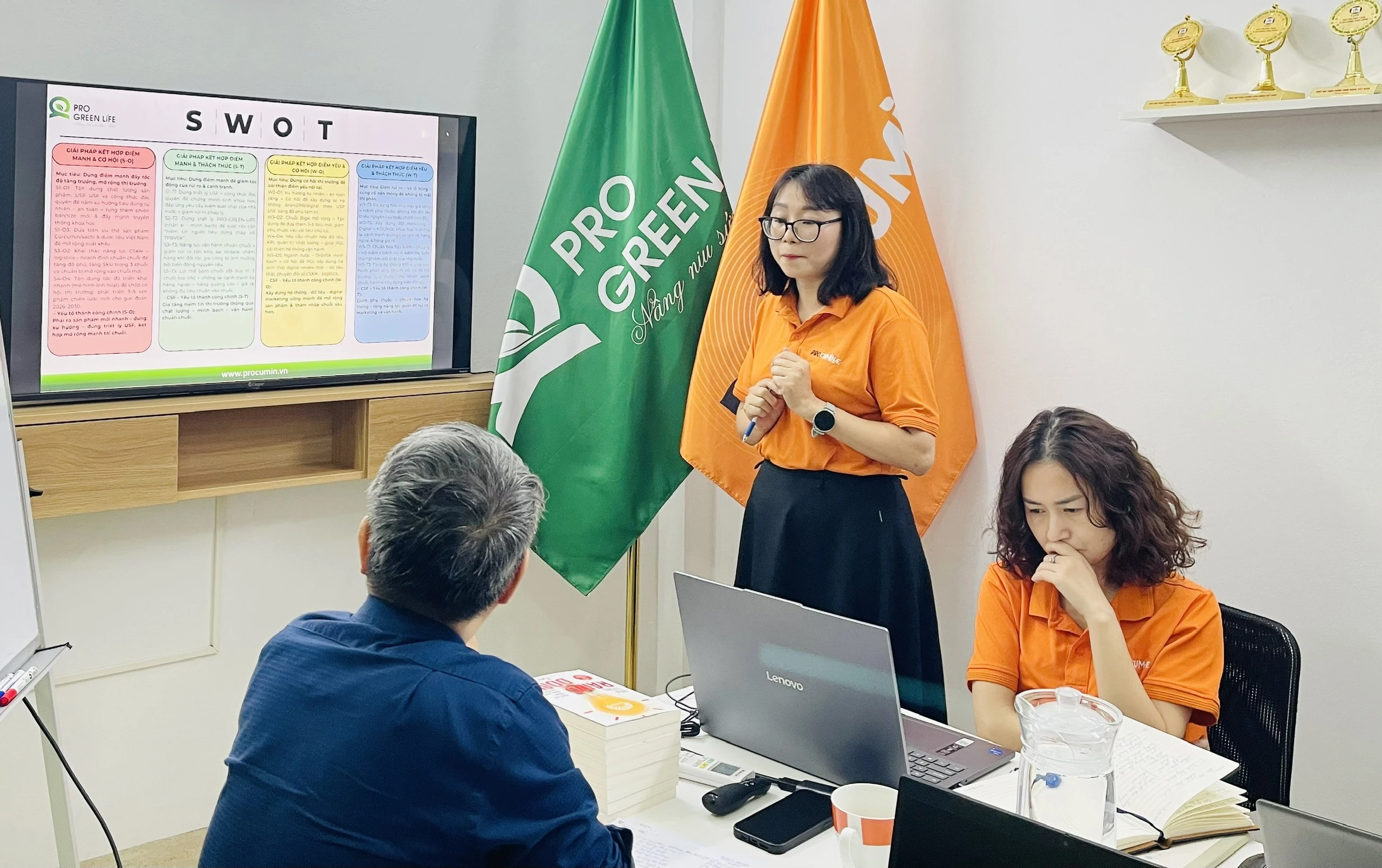 THỰC HÀNH XÂY DỰNG CHIẾN LƯỢC TẠI CÔNG TY TNHH DƯỢC PHẨM PRO CUỘC SỐNG XANH (PGL)🌟