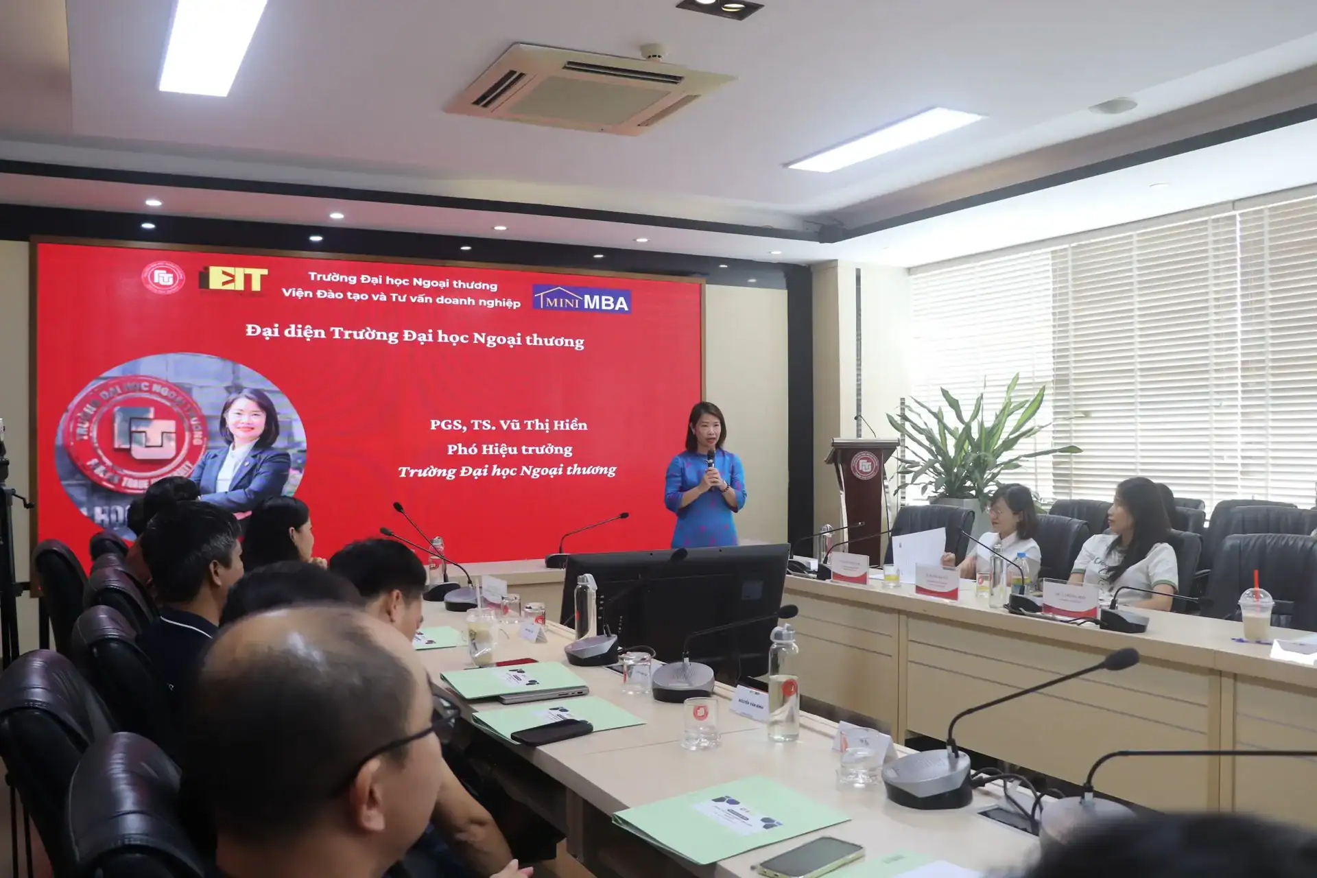 TỔNG KẾT LỄ KHAI GIẢNG LỚP K2512.6 – QUẢN TRỊ MÔ HÌNH KINH DOANH (MINI MBA THU GỌN)