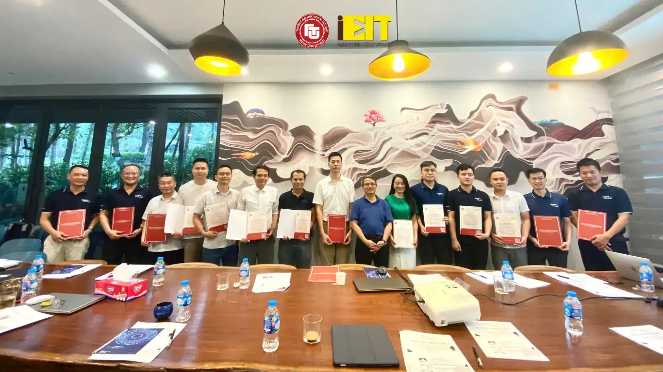 TRIỂN KHAI CHƯƠNG TRÌNH ĐÀO TẠO “QUẢN TRỊ CHIẾN LƯỢC” CHO ĐỘI NGŨ QUẢN LÝ TRUNG TÂM AN TOÀN THÔNG TIN VNPT