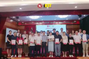 CHƯƠNG TRÌNH ĐÀO TẠO “KỸ NĂNG GIAO TIẾP VÀ XỬ LÝ TÌNH HUỐNG VỚI KHÁCH HÀNG CHUYÊN NGHIỆP” & “KỸ NĂNG MARKETING – BÁN HÀNG TRÊN NỀN TẢNG SỐ” CHO ĐỘI NGŨ CÁN BỘ NHÂN VIÊN CÔNG TY CỔ PHẦN KIM KHÍ HÀ NỘI – VNSTEEL