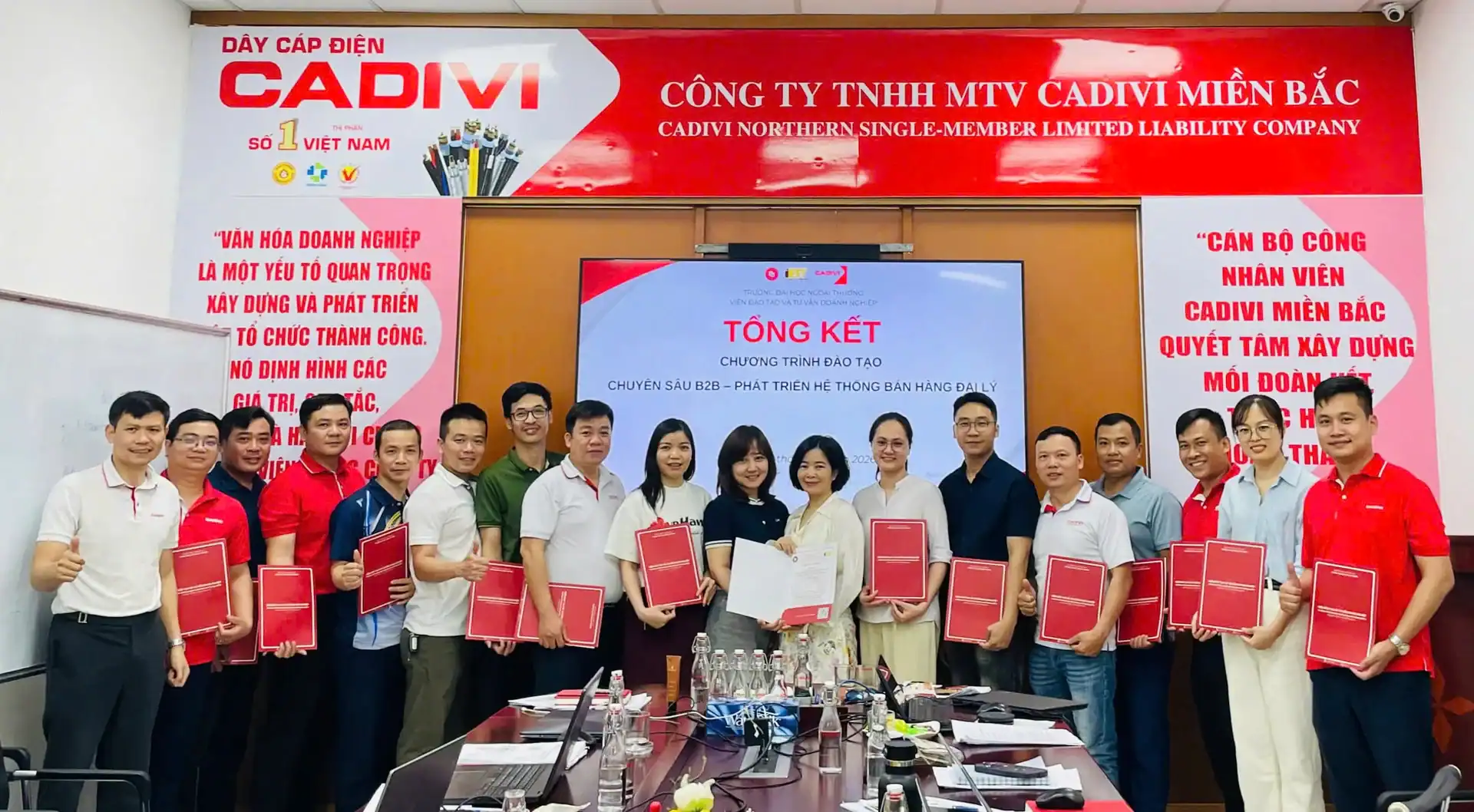 [RECAP] CHƯƠNG TRÌNH ĐÀO TẠO CHUYÊN SÂU B2B: PHÁT TRIỂN HỆ THỐNG BÁN HÀNG ĐẠI LÝ TẠI CADIVI MIỀN BẮC