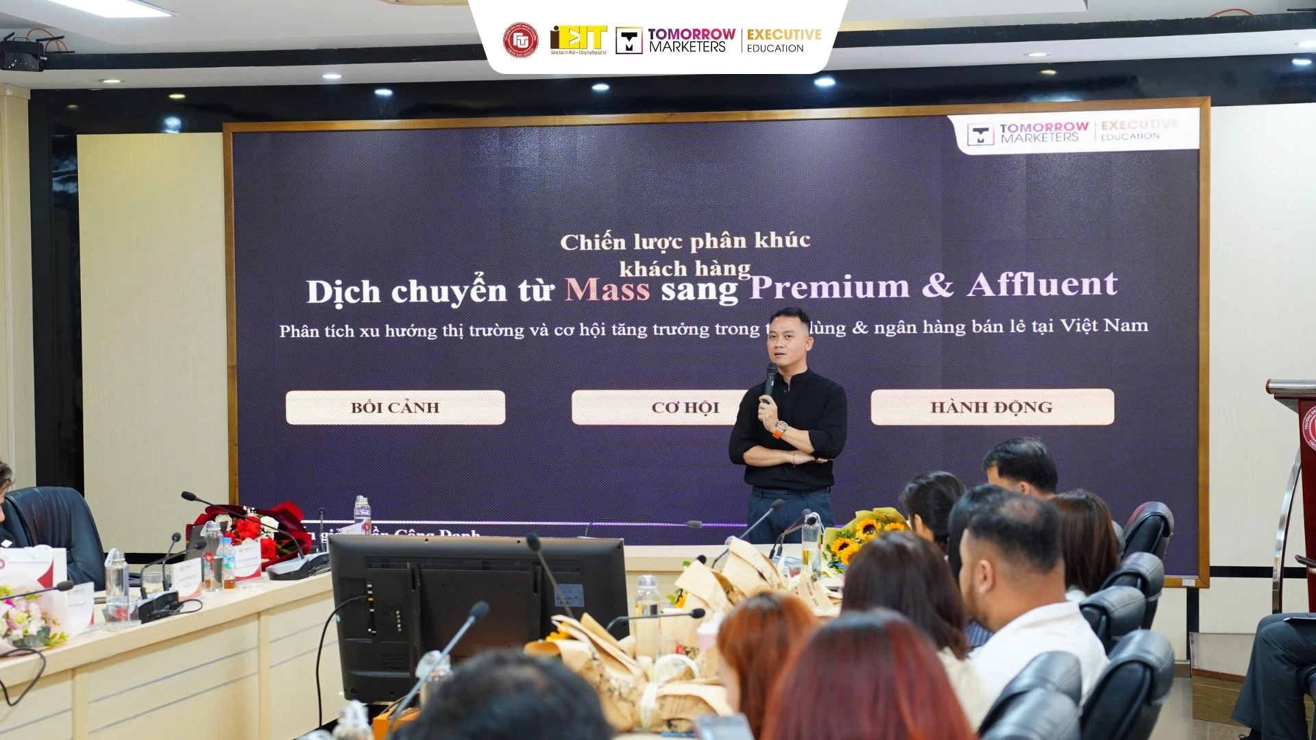 [RECAP] LỄ TRAO CHỨNG NHẬN KHÓA HỌC CMO & DIGITAL MARKETING MANAGER PROGRAM 