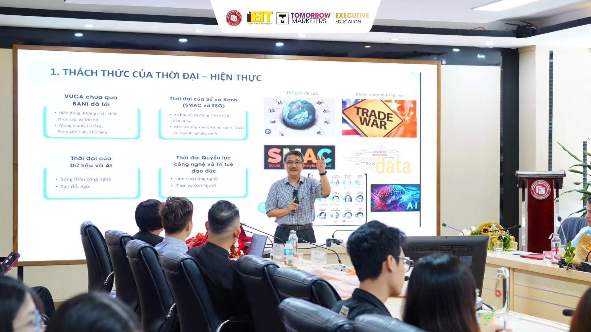 [RECAP] LỄ TRAO CHỨNG NHẬN KHÓA HỌC CMO & DIGITAL MARKETING MANAGER PROGRAM 