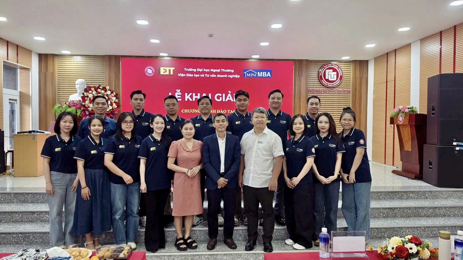KHAI GIẢNG CHƯƠNG TRÌNH “QUẢN TRỊ KINH DOANH TINH GỌN – MINI MBA K68.SG" 2 Lưu nháp tự động