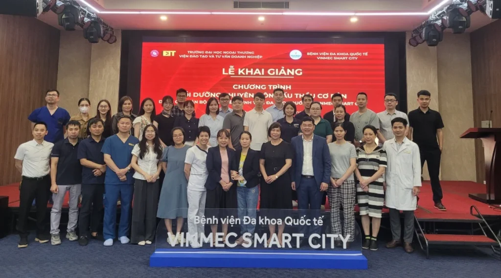 KHÓA HỌC NÂNG CAO NĂNG LỰC QUẢN LÝ DÀNH CHO CÁN BỘ THUỘC NGÀNH Y TẾ