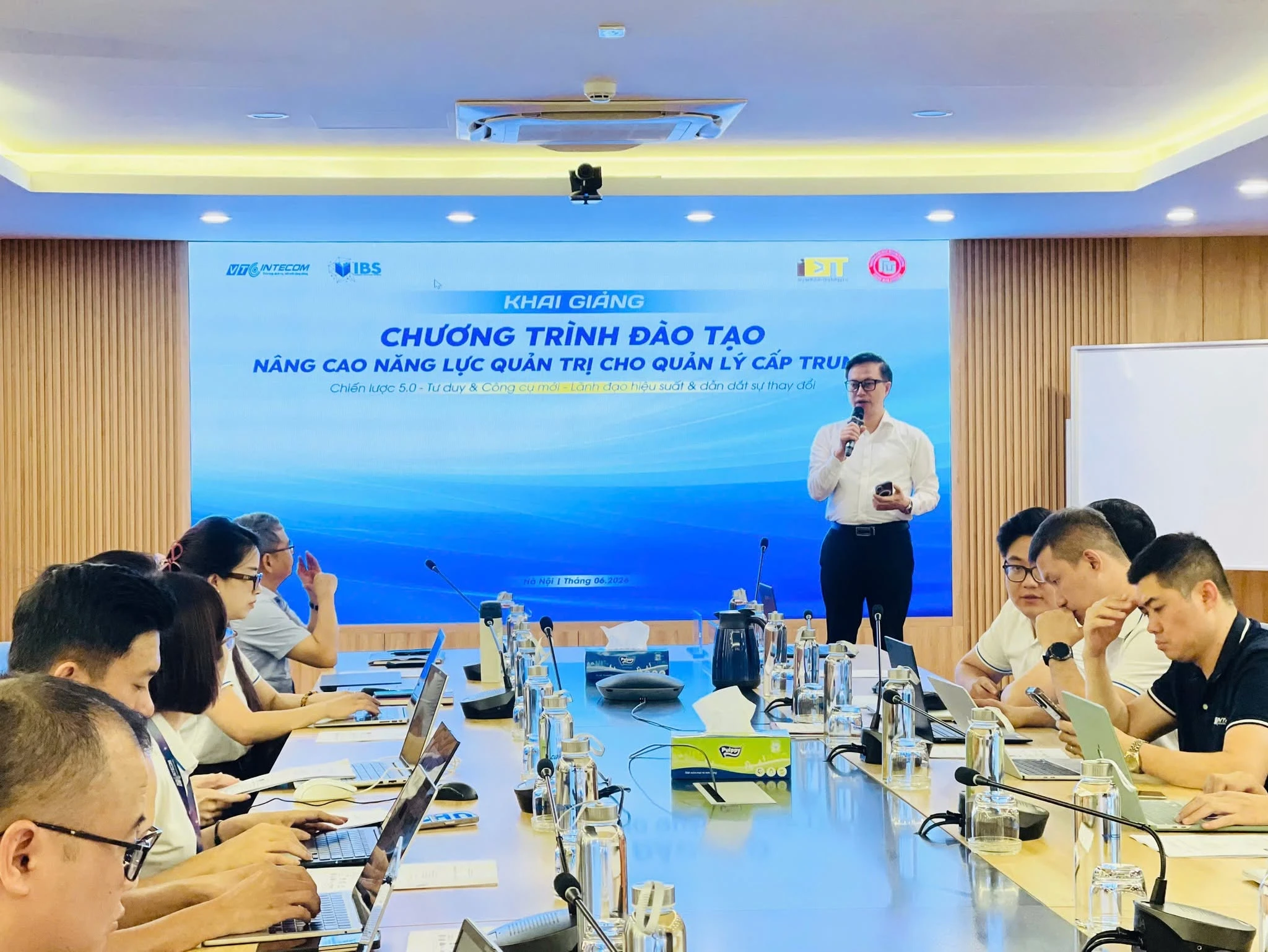 BÁO CHÍ VTC NÓI GÌ VỀ CHƯƠNG TRÌNH ĐÀO TẠO QUẢN LÝ CẤP TRUNG TẠI VTC INTECOM?
