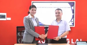 [RECAP] LỄ KÝ KẾT DỰ ÁN HỢP TÁC PHÁT TRIỂN KINH DOANH THỰC CHIẾN: iEIT x Y HỌC XANH BUSINESS HUB