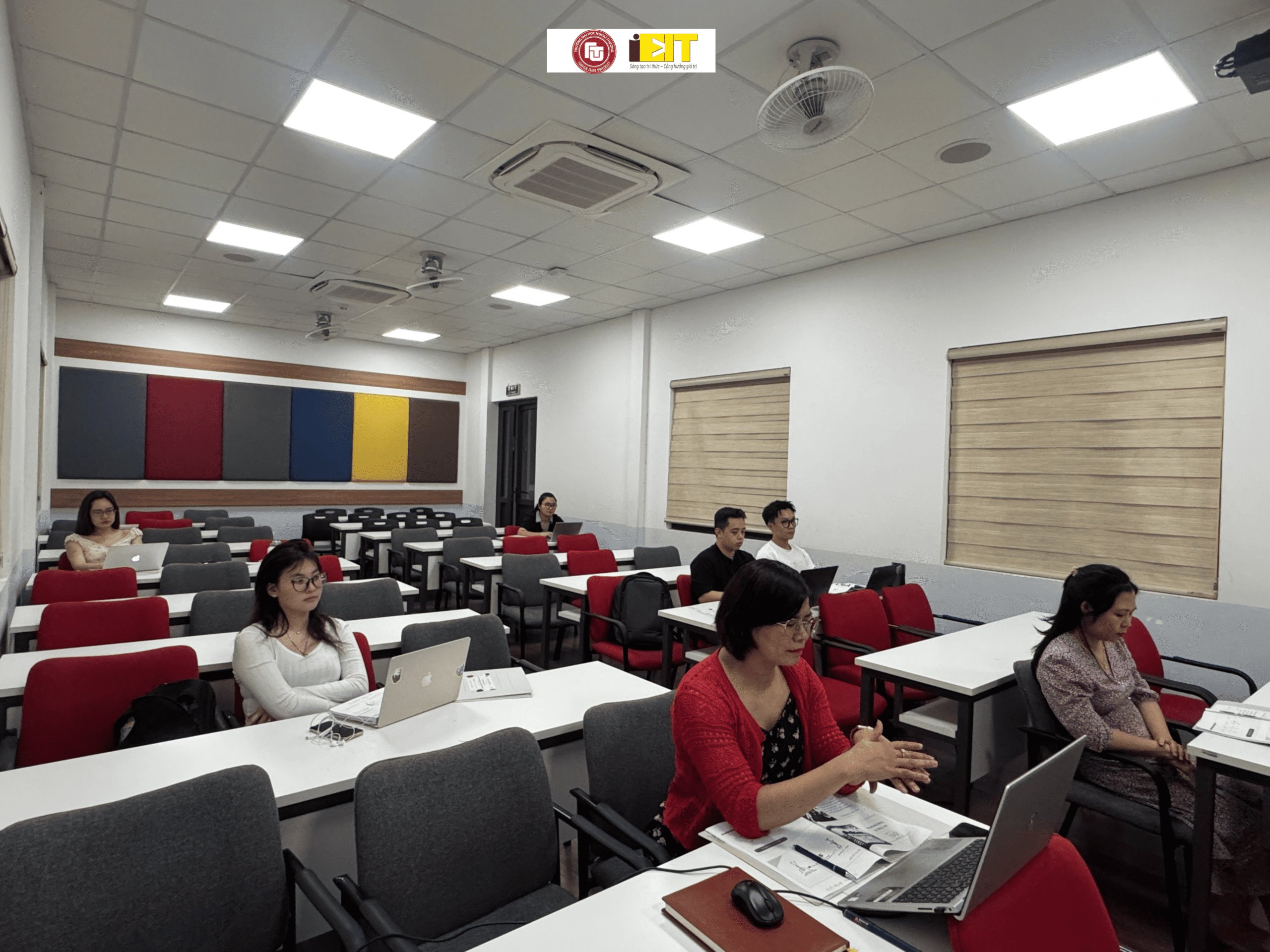 [RECAP] KHAI GIẢNG KHÓA HỌC DIGITAL MARKETING THỰC CHIẾN TOÀN DIỆN K2610 TẠI iEIT – TRƯỜNG ĐẠI HỌC NGOẠI THƯƠNG